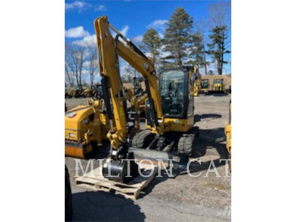 CAT 304 Pelle sur chenilles