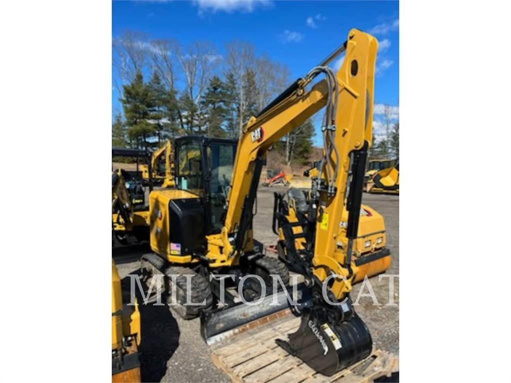 CAT 304 Pelle sur chenilles
