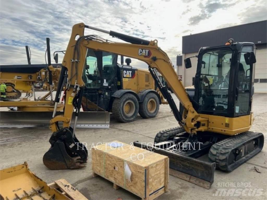 CAT 304 Pelle sur chenilles