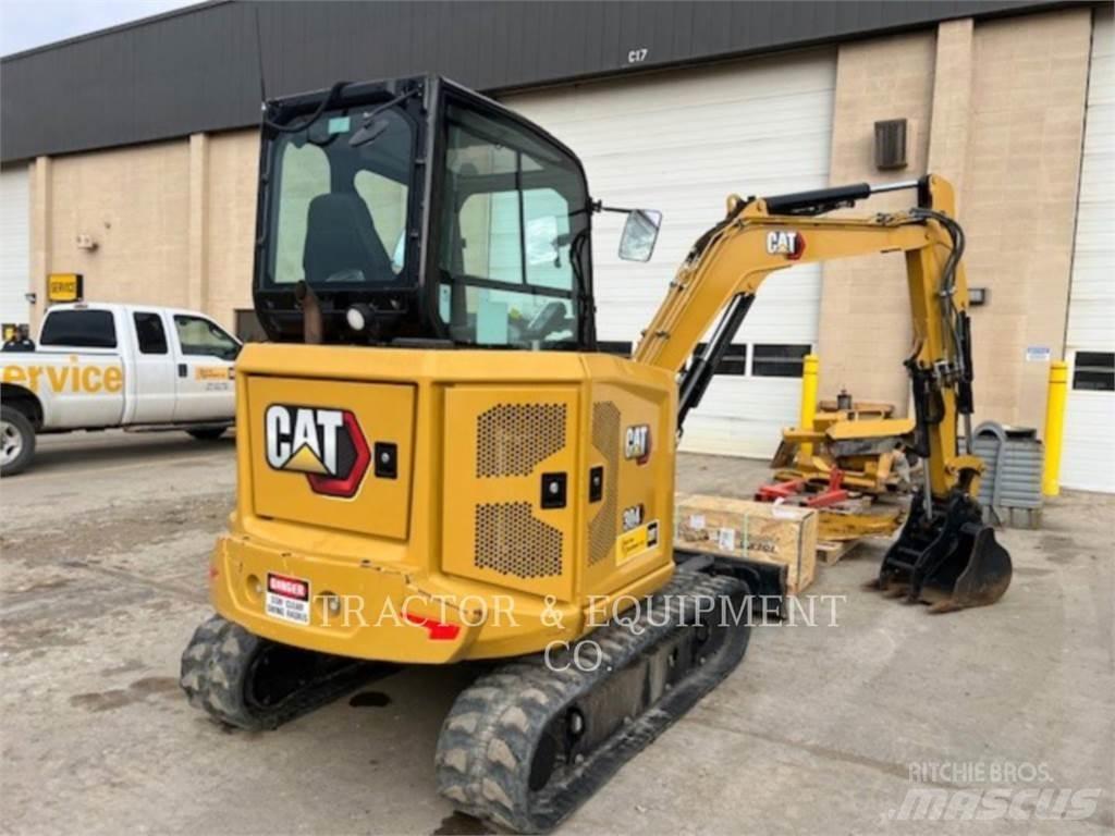 CAT 304 Pelle sur chenilles