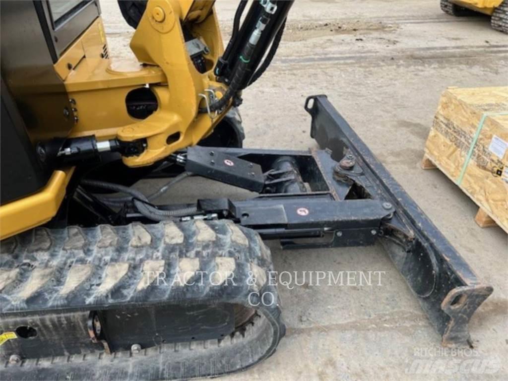 CAT 304 Pelle sur chenilles