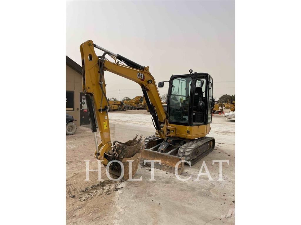 CAT 304 Pelle sur chenilles