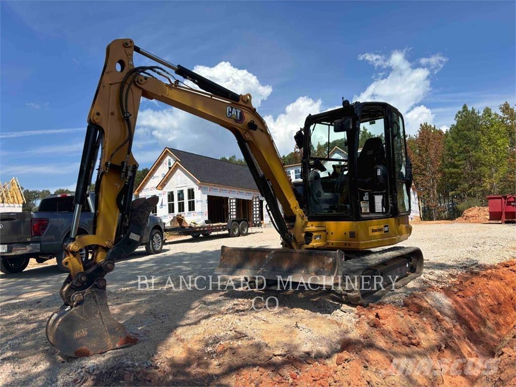 CAT 304 Pelle sur chenilles