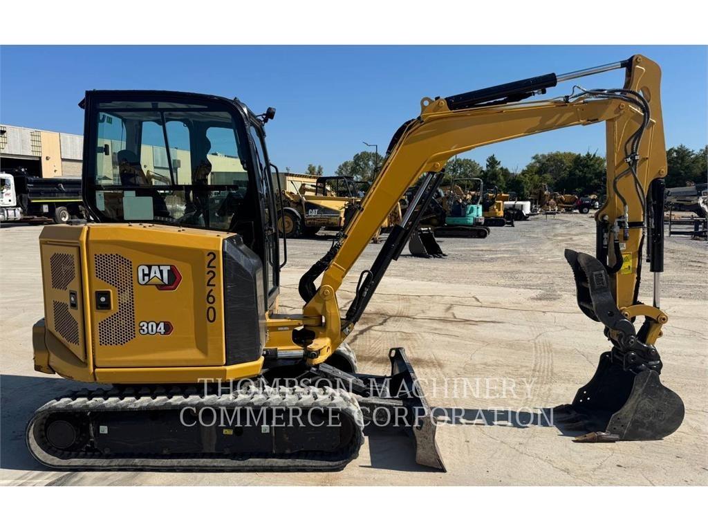 CAT 304 Pelle sur chenilles