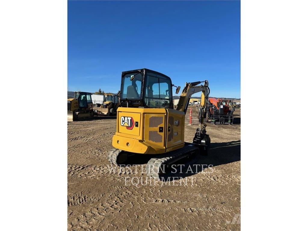 CAT 304 Pelle sur chenilles