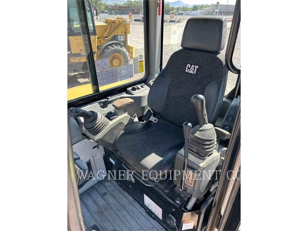 CAT 304.5E2 Pelle sur chenilles