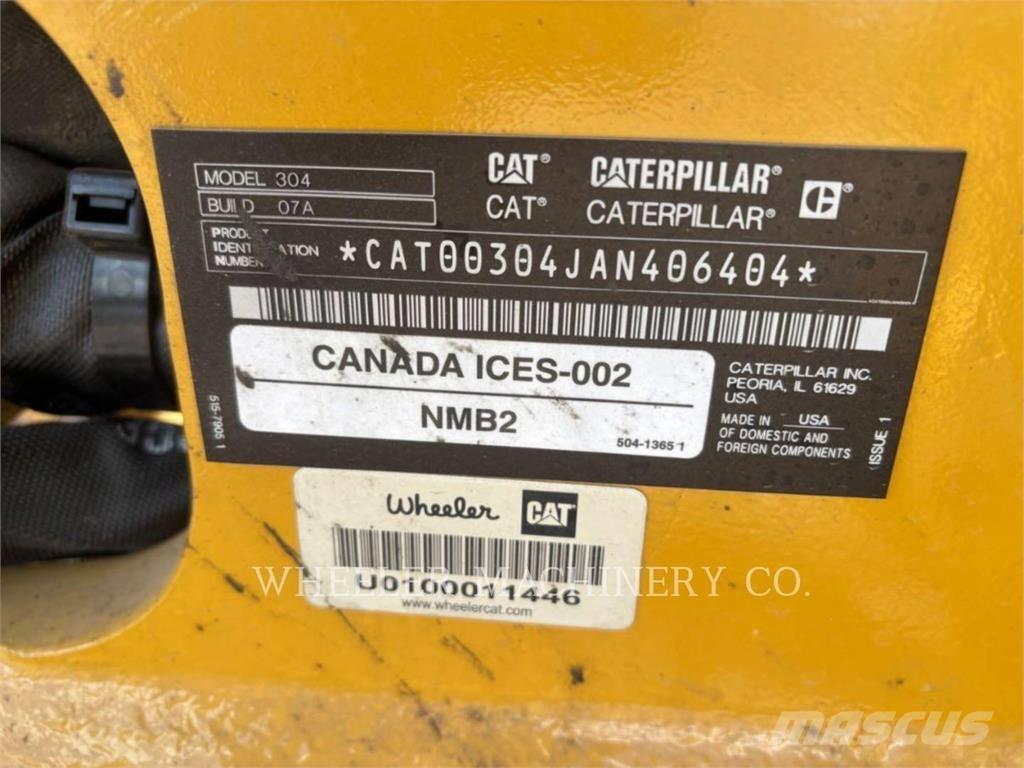 CAT 304 C3 THQ Pelle sur chenilles