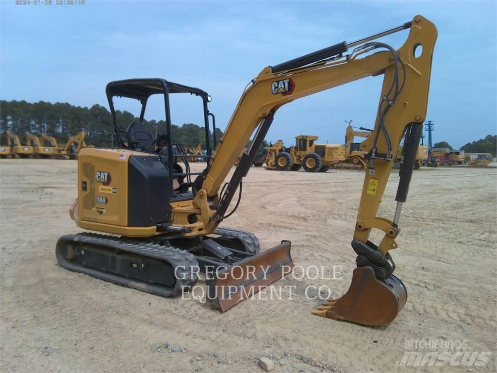 CAT 30407 Pelle sur chenilles