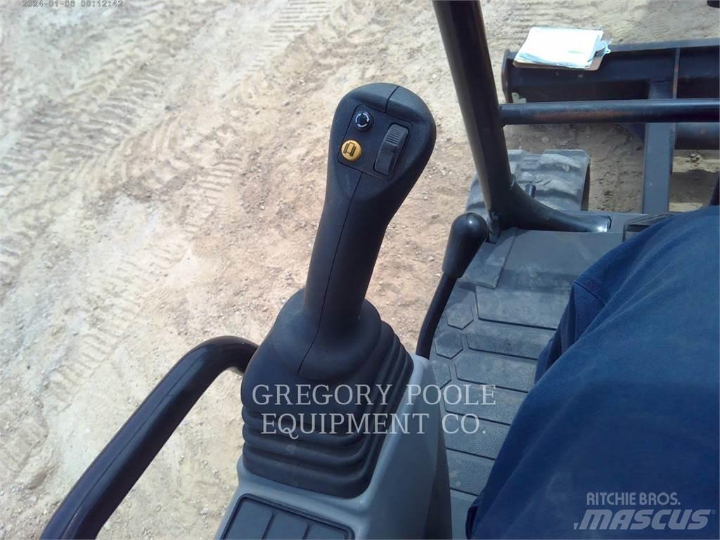 CAT 30407 Pelle sur chenilles