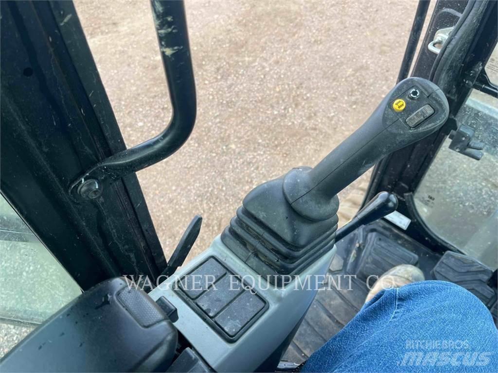 CAT 30407 Pelle sur chenilles