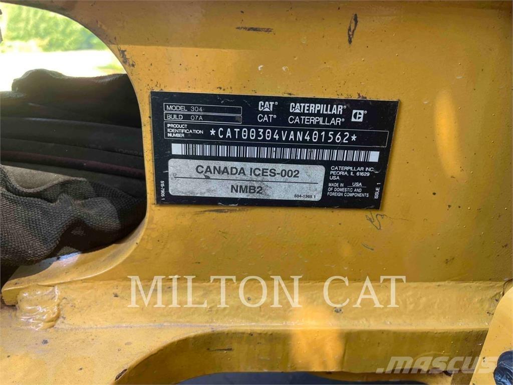 CAT 30407 Pelle sur chenilles