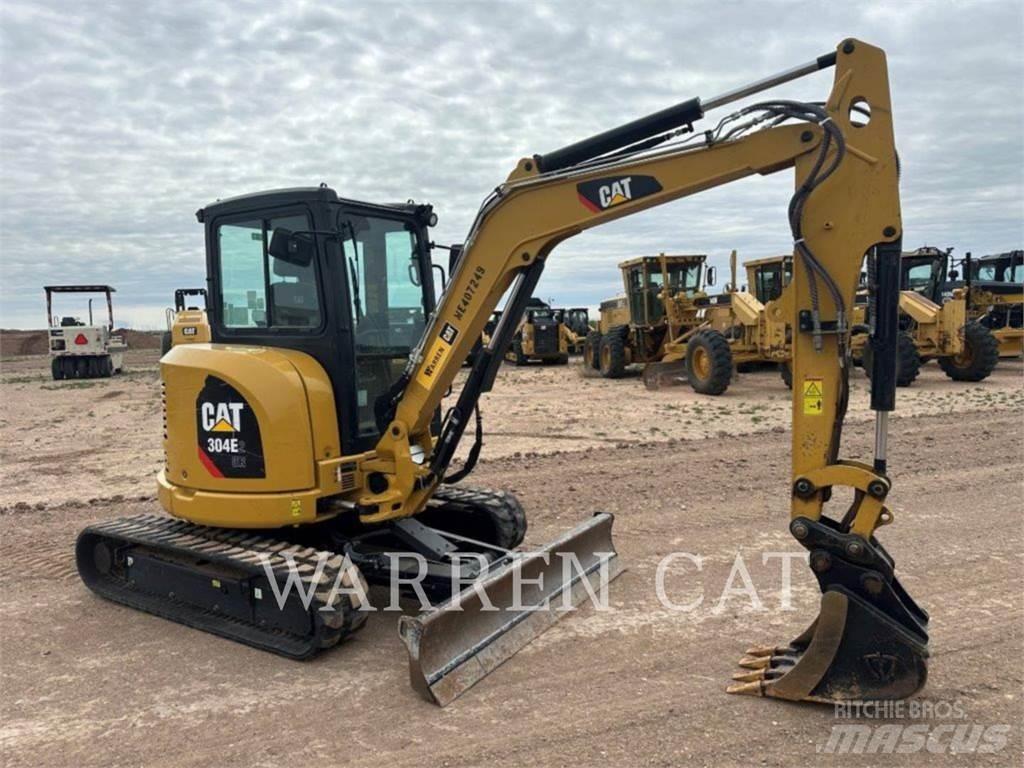 CAT 304E2 Pelle sur chenilles