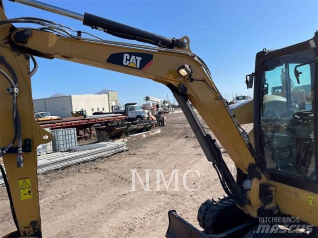 CAT 304E2 Pelle sur chenilles