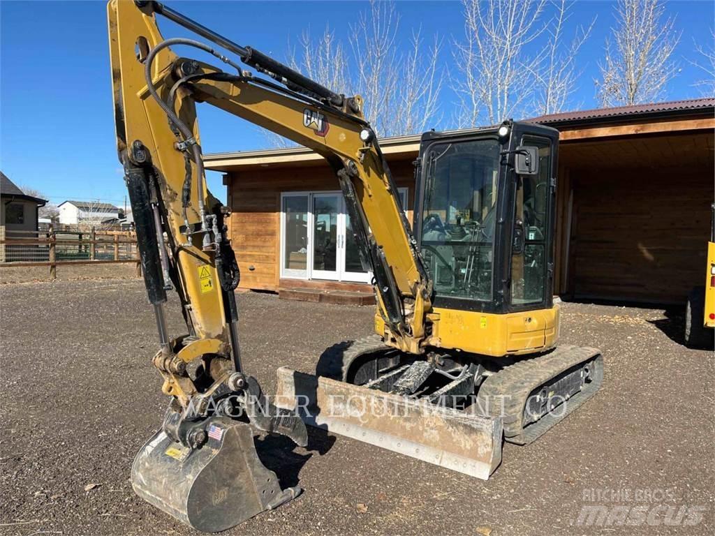 CAT 304E2 Pelle sur chenilles