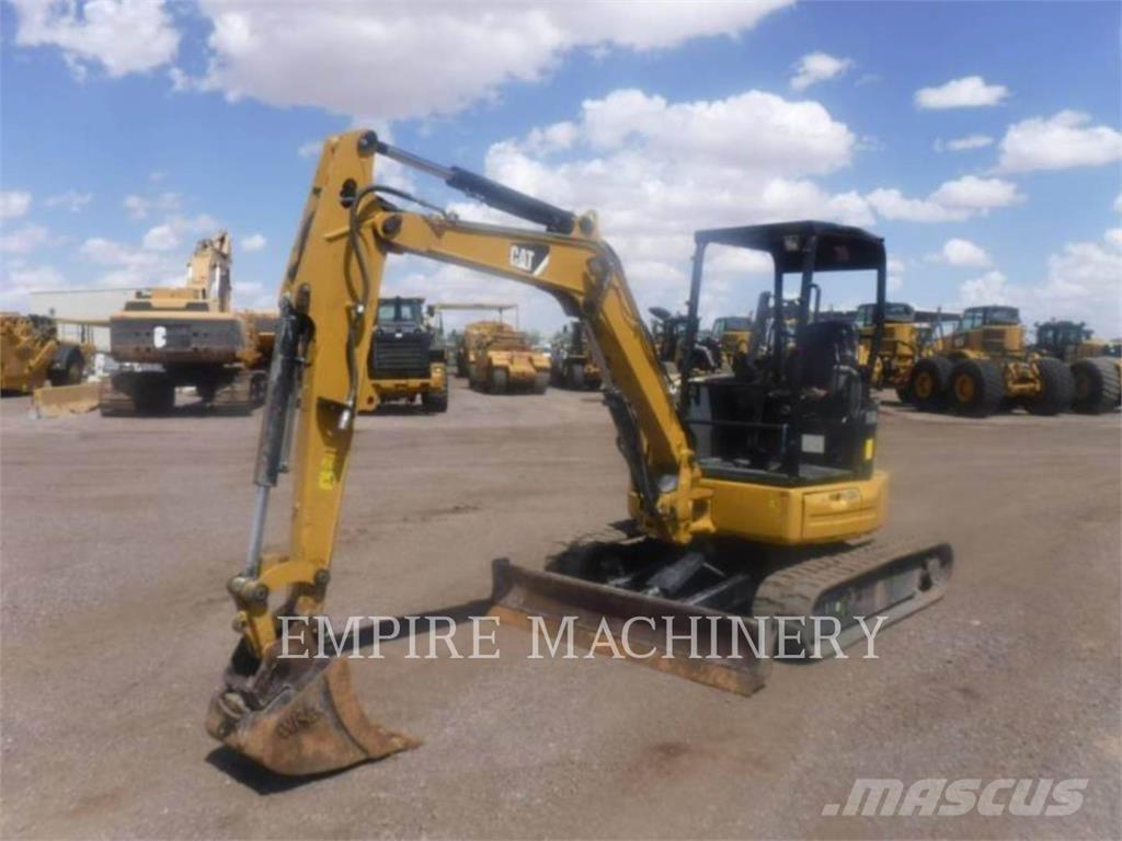 CAT 304E2 Pelle sur chenilles