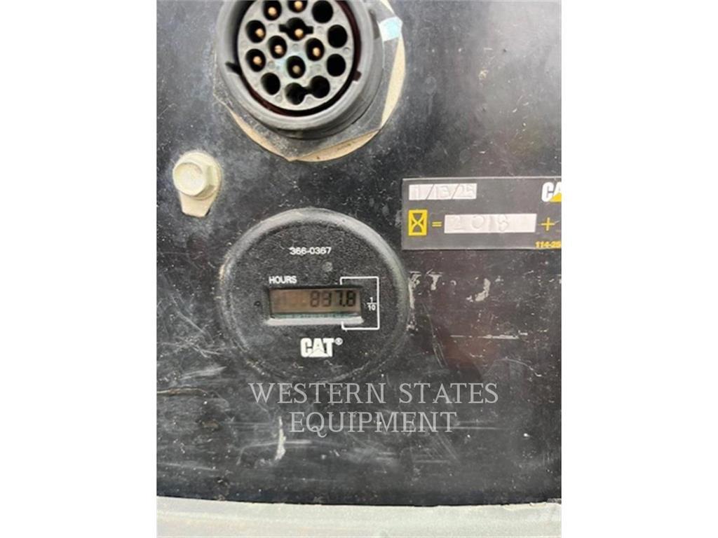 CAT 304E2 Pelle sur chenilles