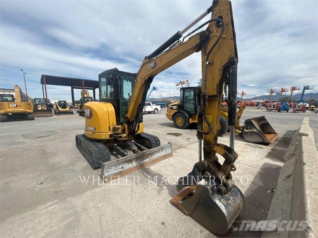 CAT 304E2 C3TH Pelle sur chenilles