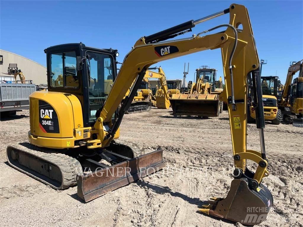 CAT 304E2CR Pelle sur chenilles