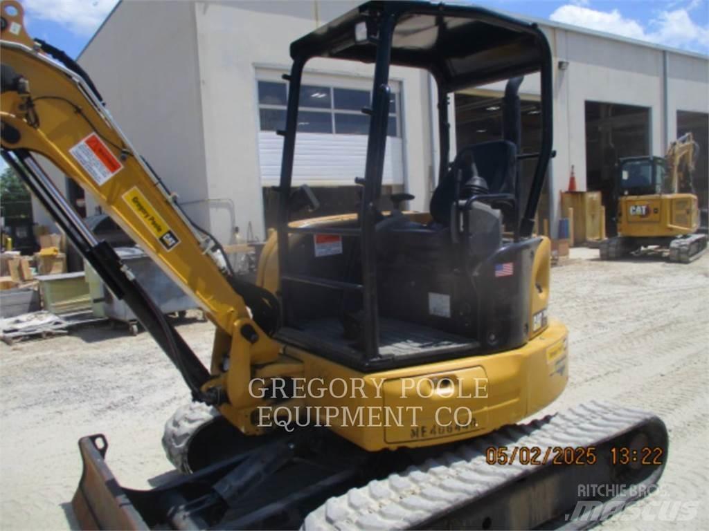 CAT 304E2CR Pelle sur chenilles
