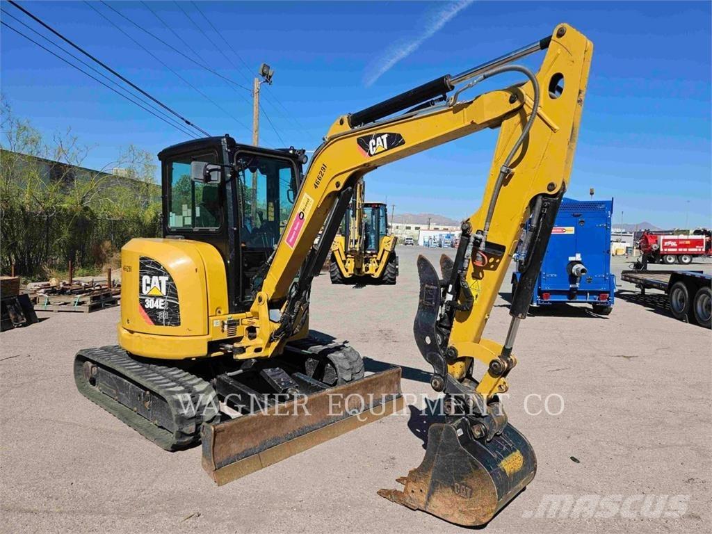 CAT 304E2CR Pelle sur chenilles