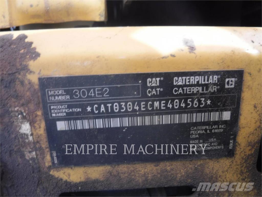 CAT 304E2CR Pelle sur chenilles
