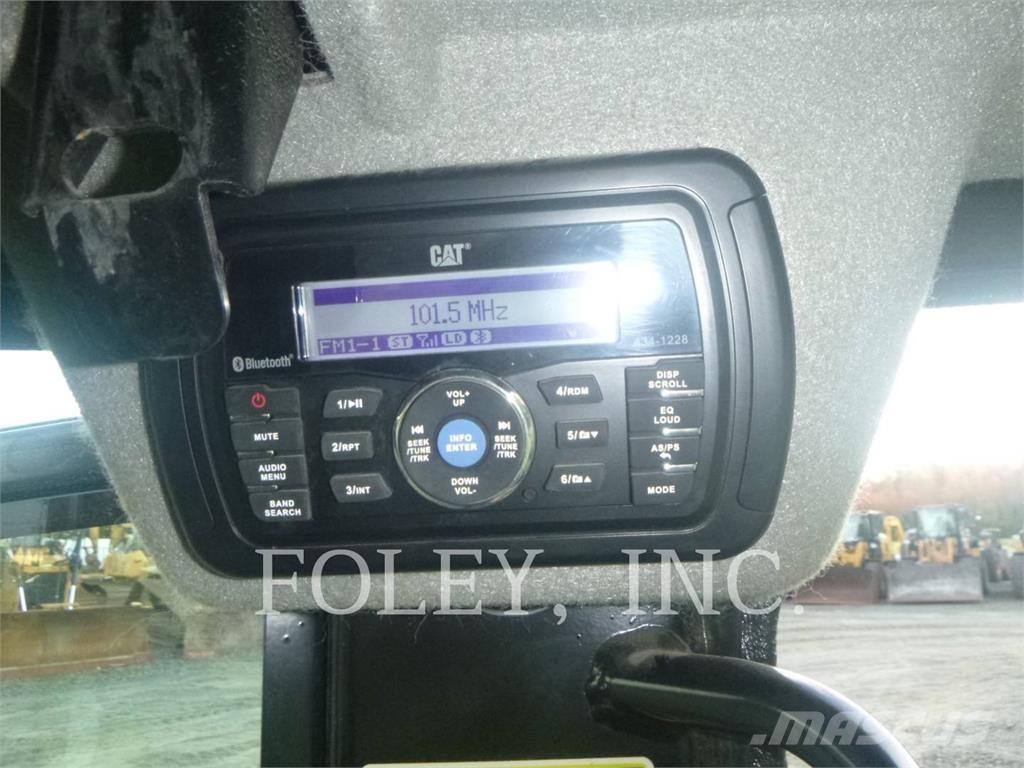 CAT 304E2CR Pelle sur chenilles