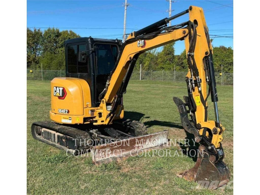 CAT 304E2CR Pelle sur chenilles