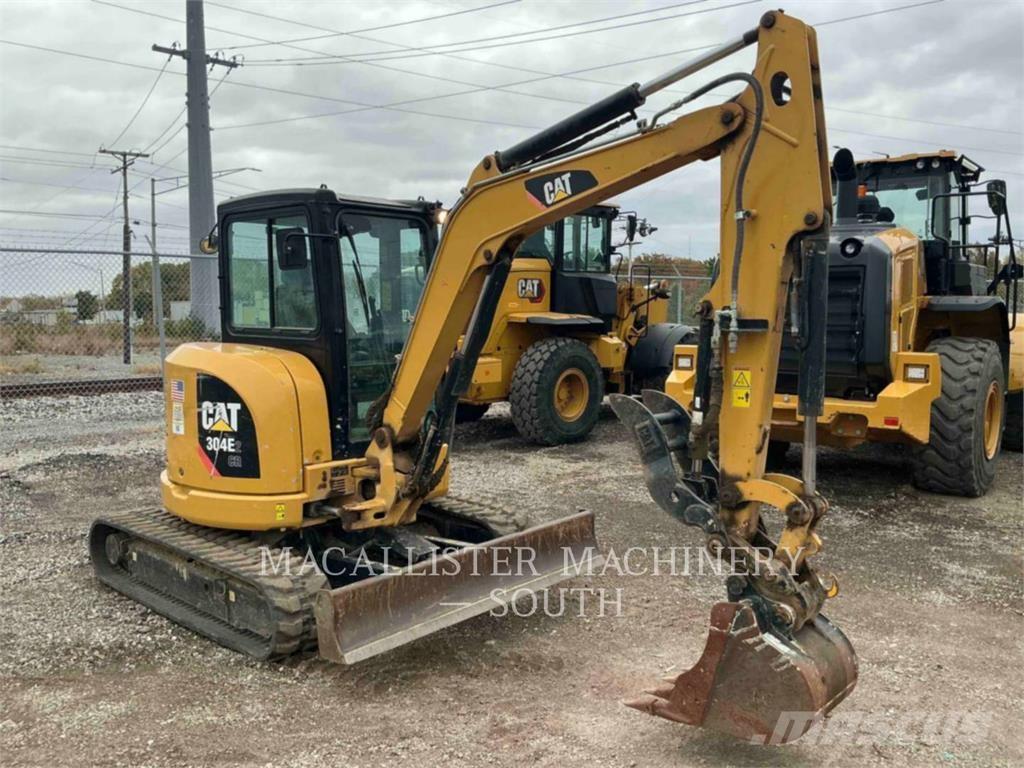 CAT 304E2CR Pelle sur chenilles