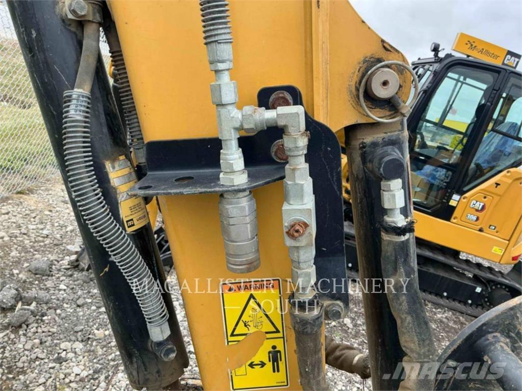 CAT 304E2CR Pelle sur chenilles
