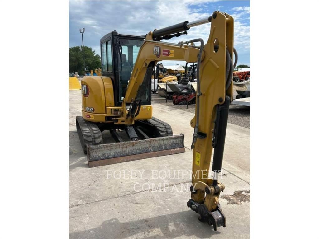 CAT 304E2LC Pelle sur chenilles