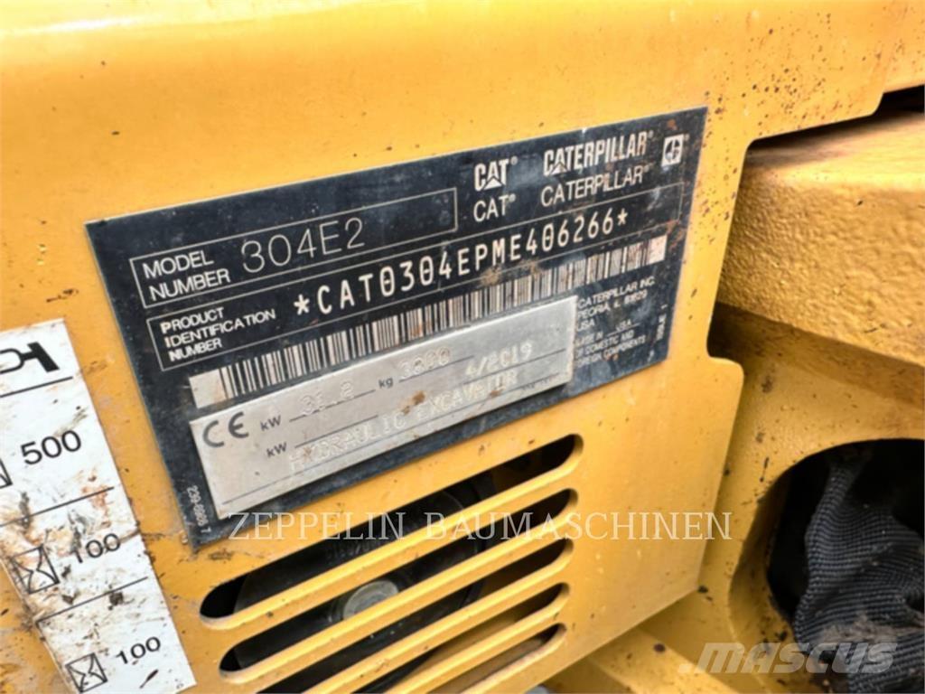 CAT 304ECR Pelle sur chenilles