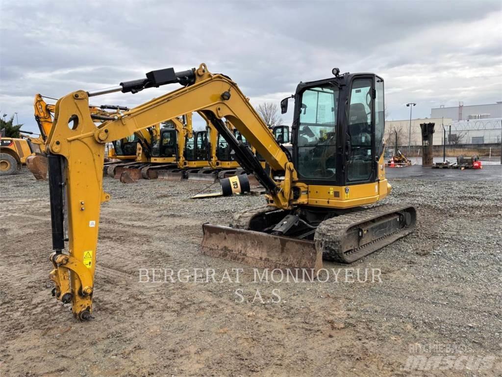 CAT 305 Pelle sur chenilles