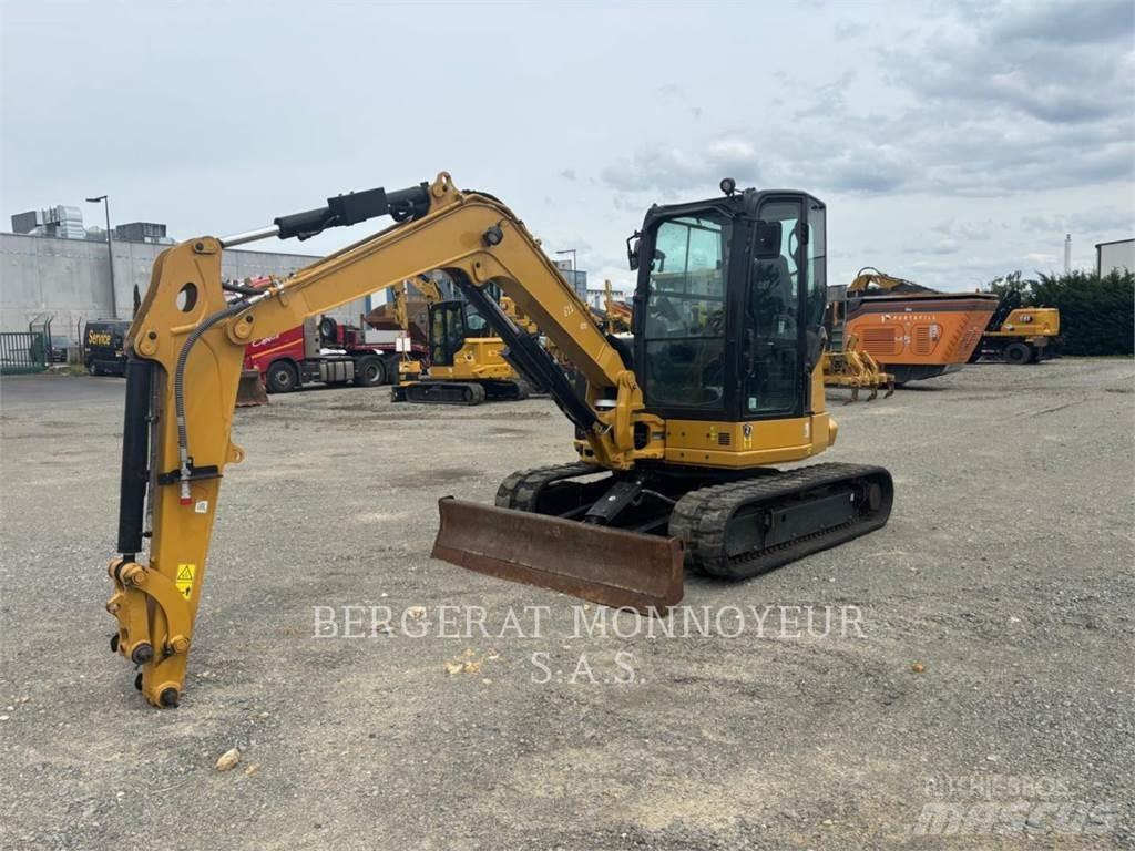 CAT 305 Pelle sur chenilles