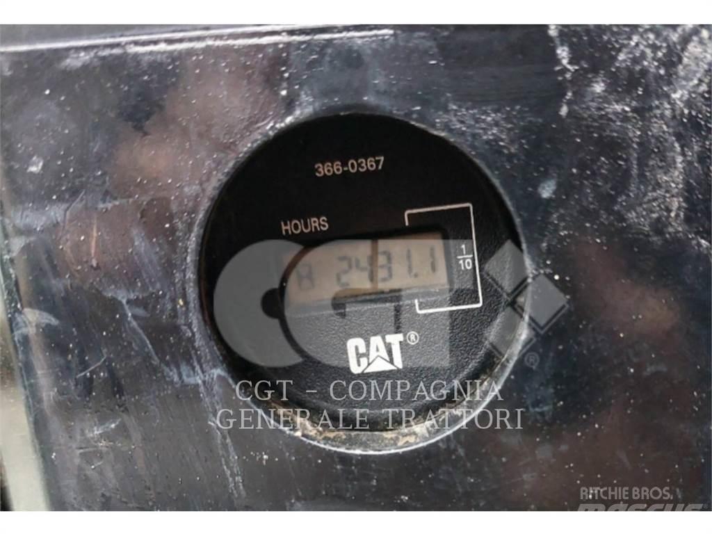 CAT 305.5 E2 Pelle sur chenilles