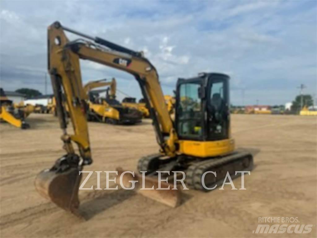 CAT 305.5D Pelle sur chenilles
