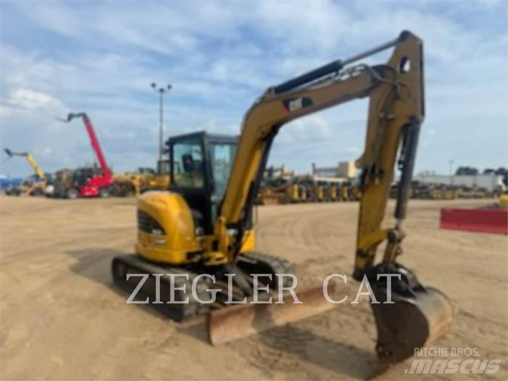 CAT 305.5D Pelle sur chenilles