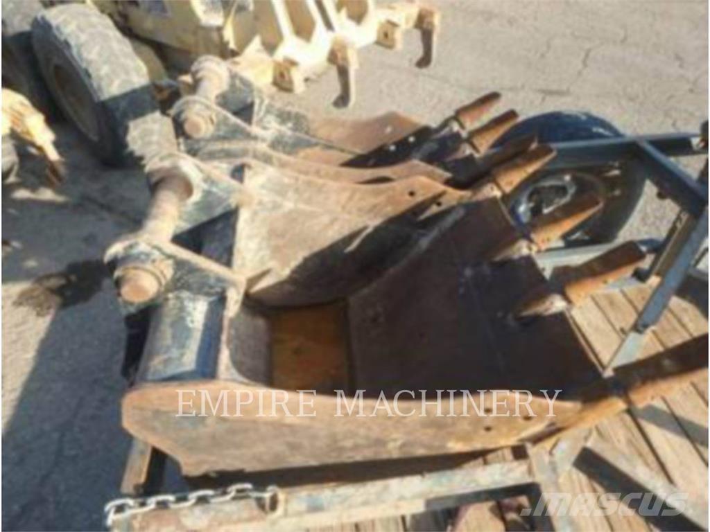 CAT 305.5E Pelle sur chenilles