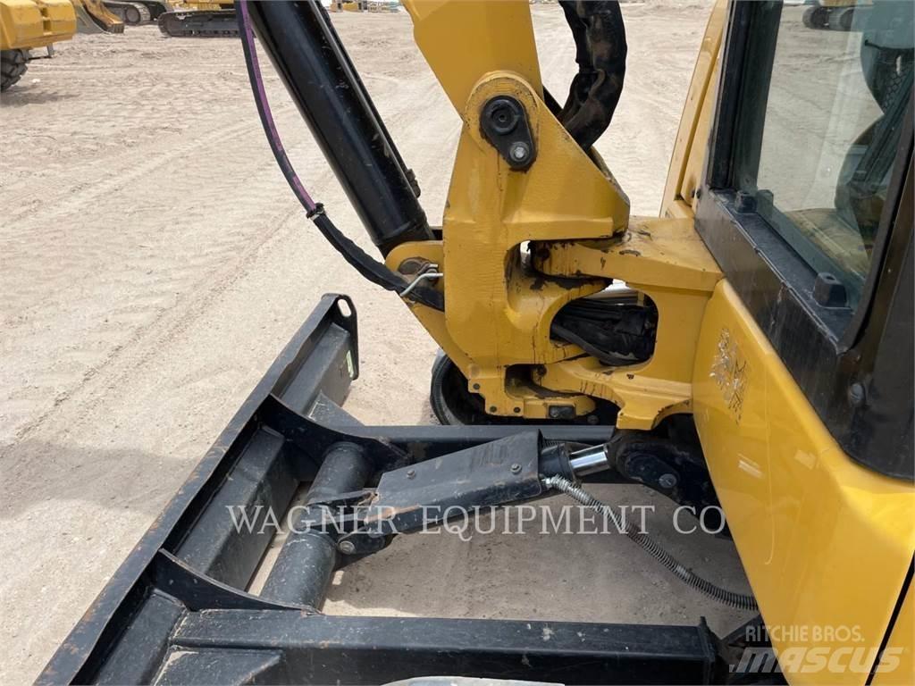 CAT 305.5E2 Pelle sur chenilles