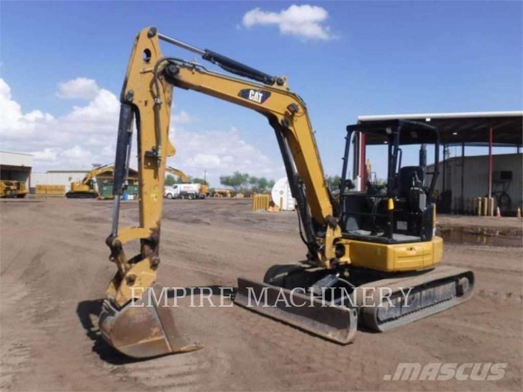 CAT 305.5E2 Pelle sur chenilles