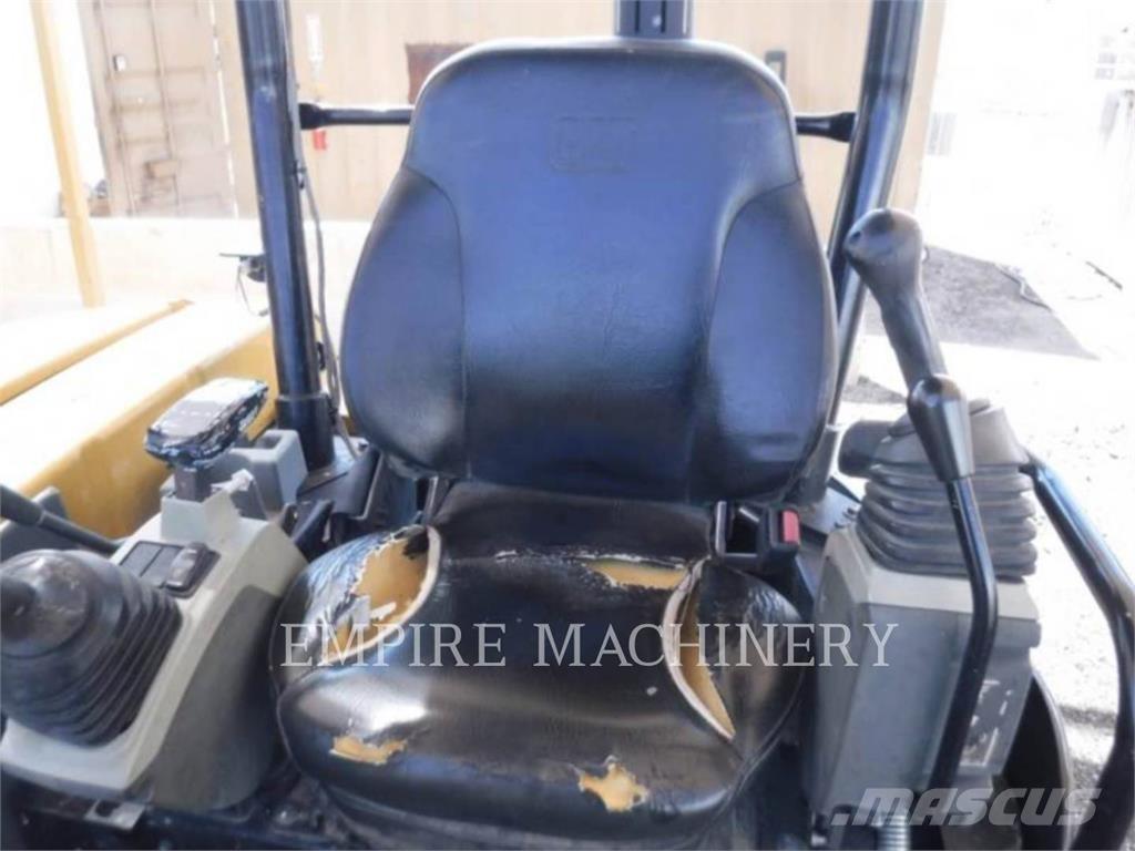 CAT 305.5E2 Pelle sur chenilles