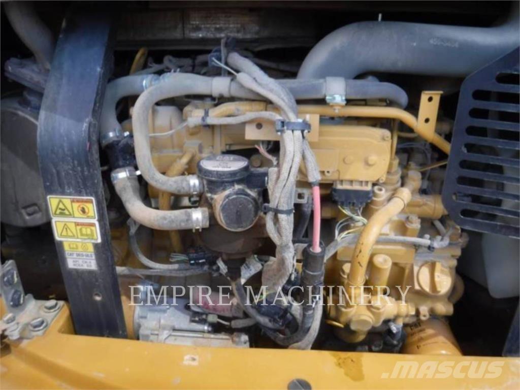 CAT 305.5E2 Pelle sur chenilles
