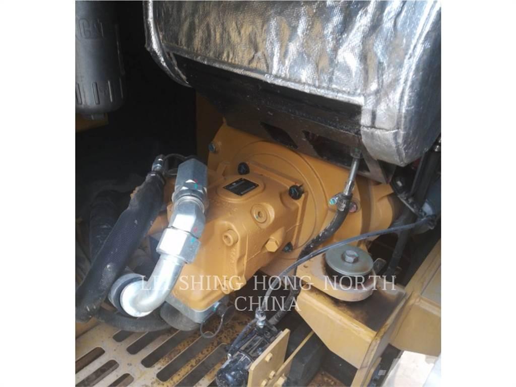 CAT 305.5E2 Pelle sur chenilles