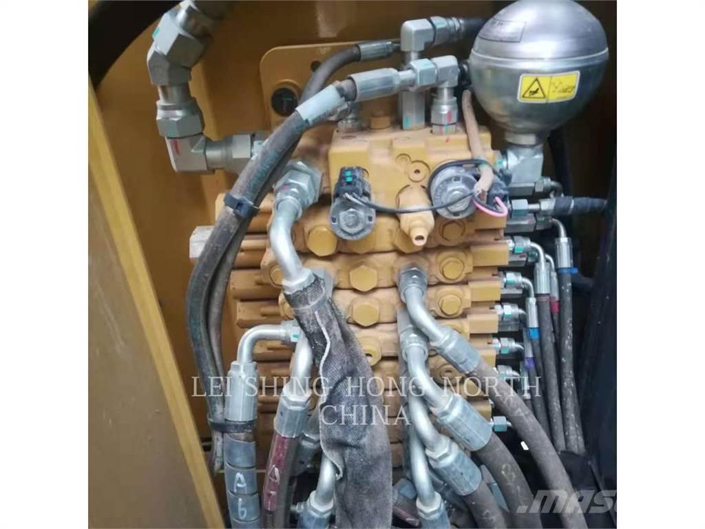 CAT 305.5E2 Pelle sur chenilles