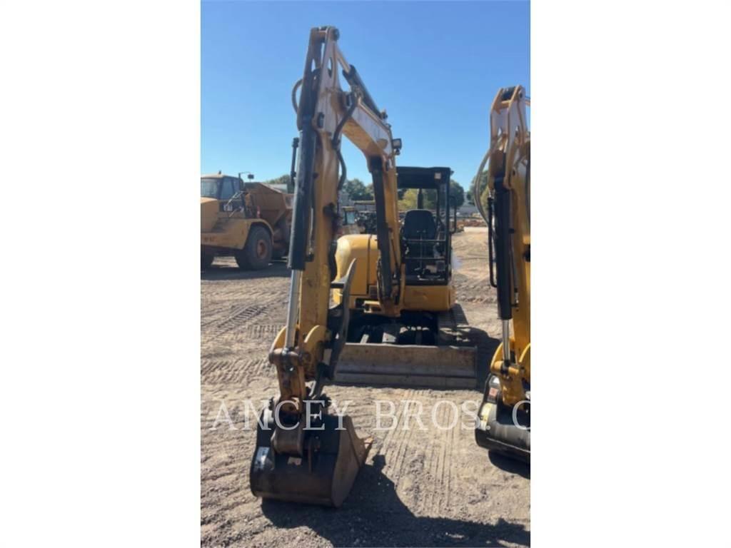 CAT 305.5E2 OS Pelle sur chenilles