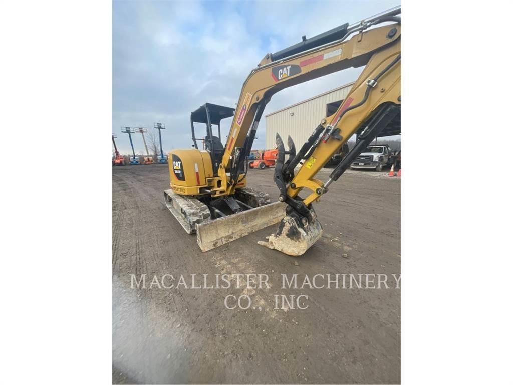 CAT 305.5E2CR Pelle sur chenilles