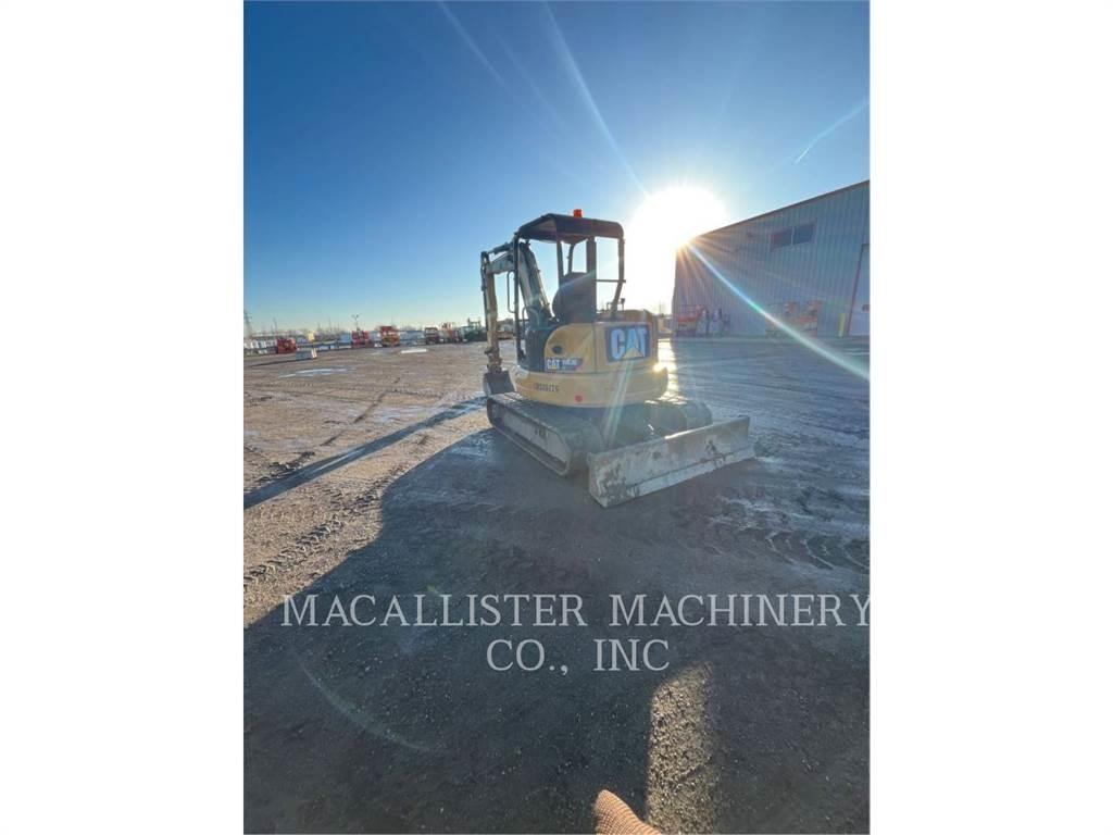 CAT 305.5E2CR Pelle sur chenilles