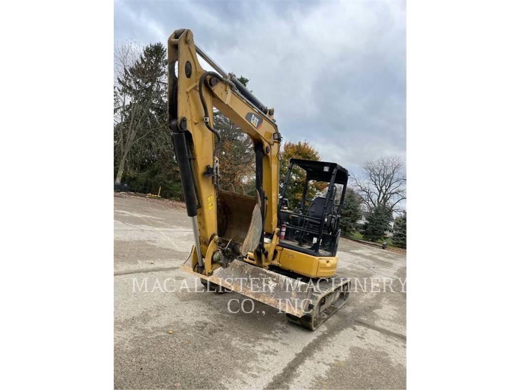 CAT 305.5E2CR Pelle sur chenilles