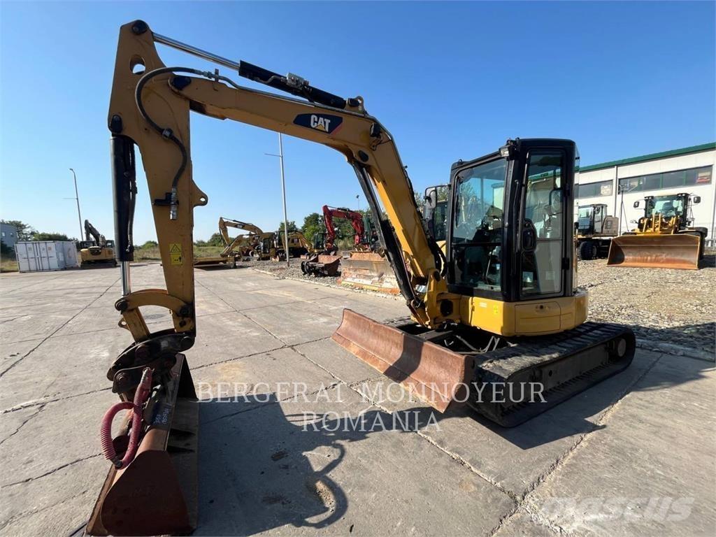 CAT 305.5E2CR Pelle sur chenilles