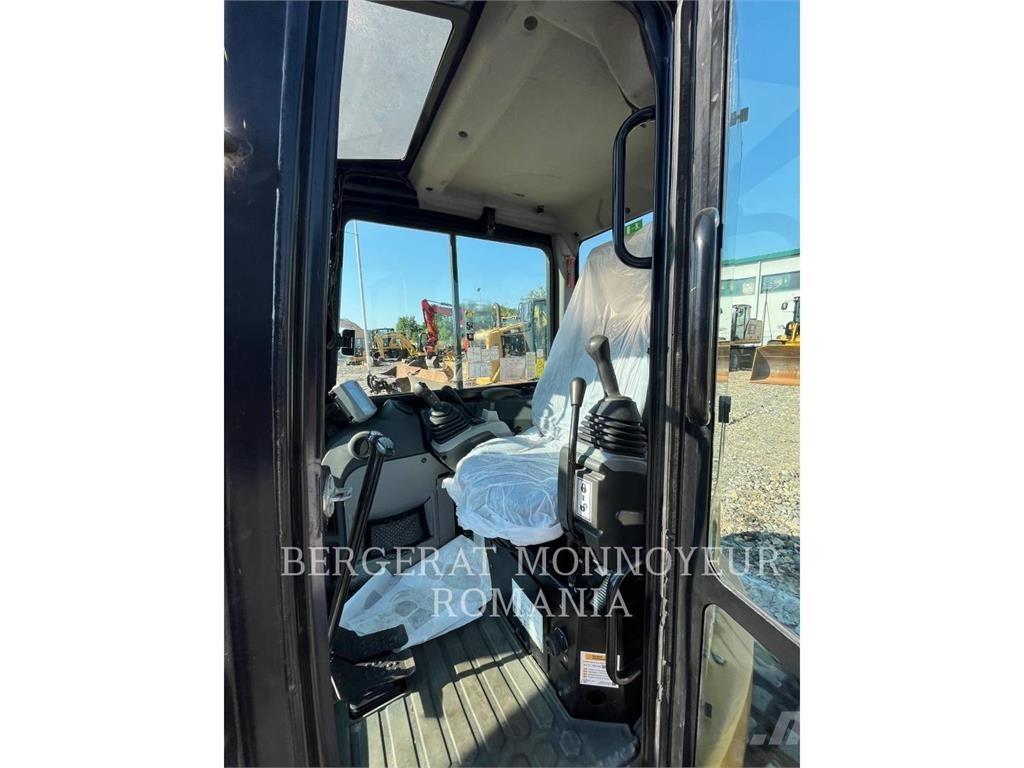 CAT 305.5E2CR Pelle sur chenilles