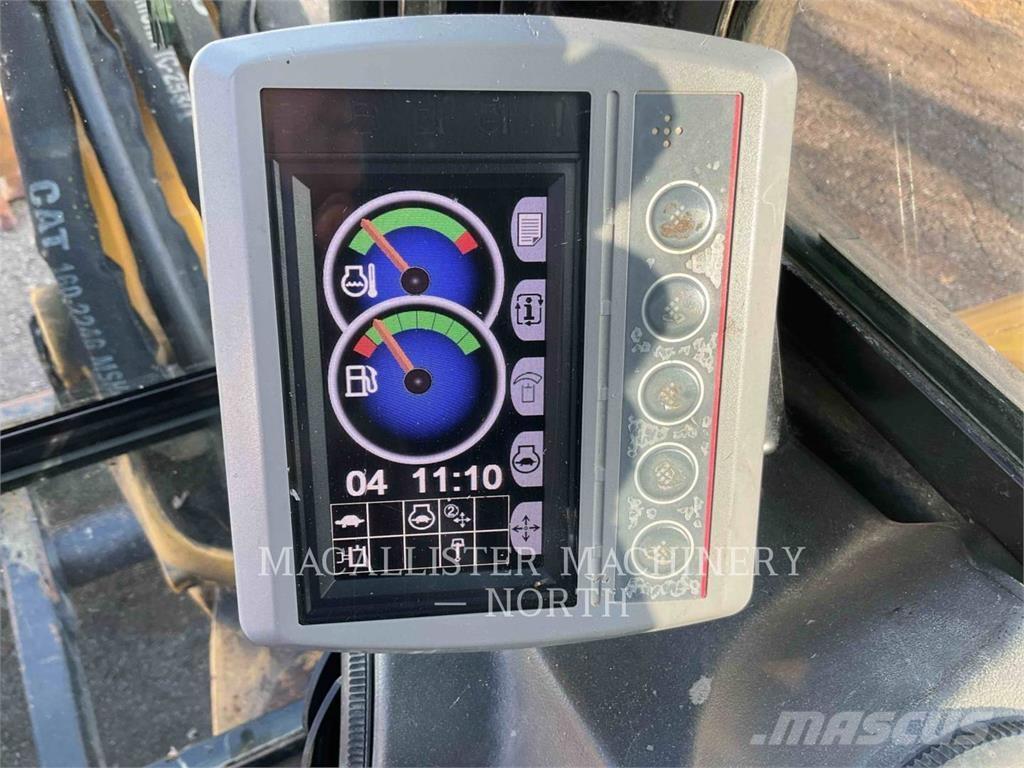 CAT 305.5E2CR Pelle sur chenilles